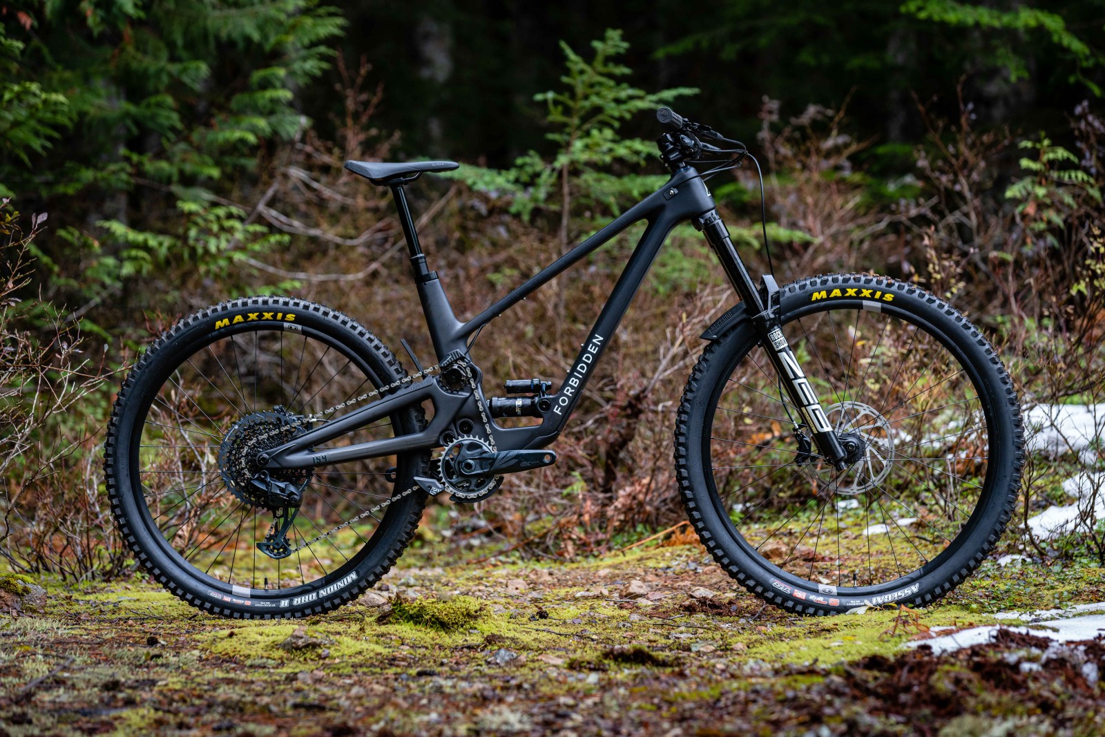 Forbidden Announces New Dreadnought GX LTD Team Edition Bike